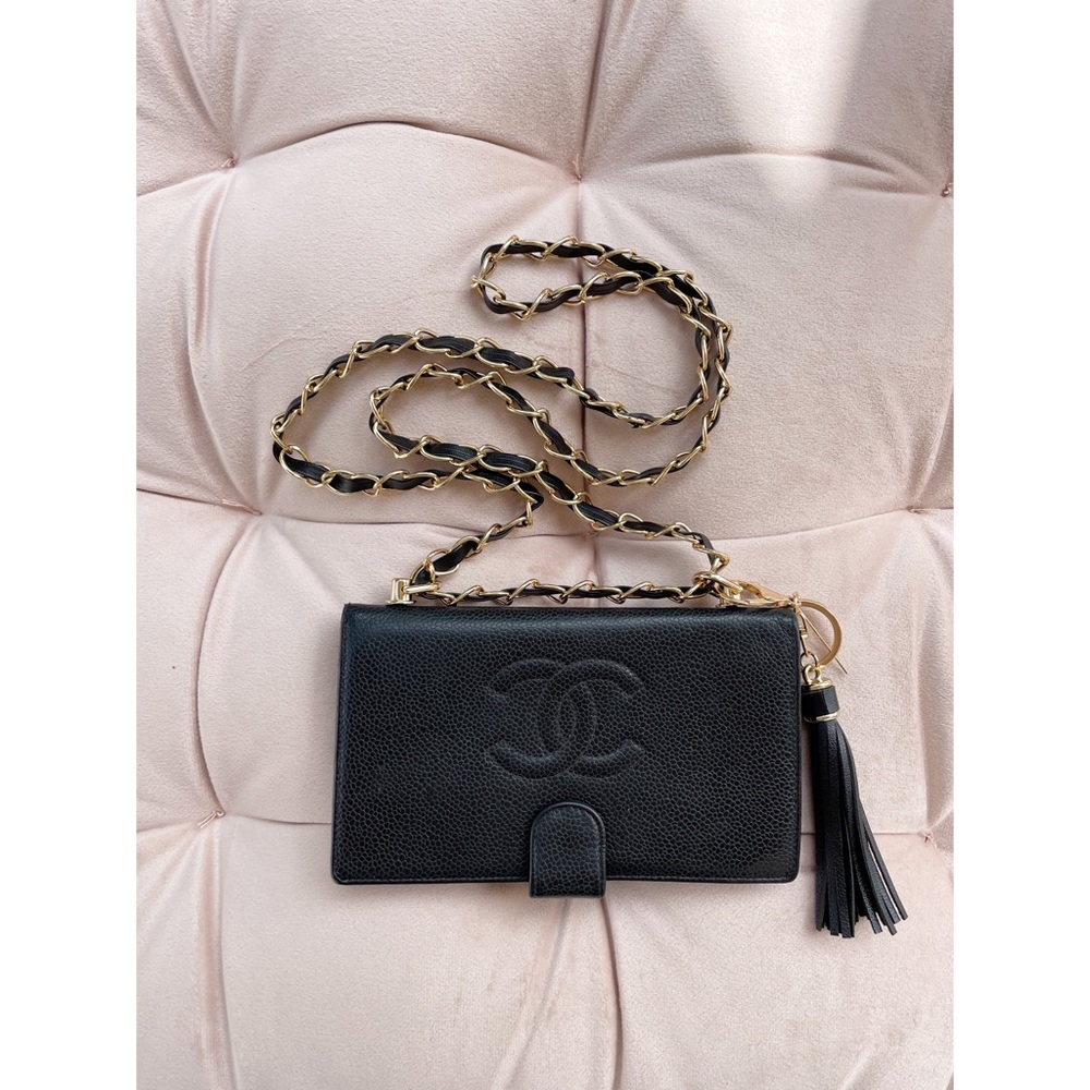 Chanel 90s Caviar CC Wallet on Chain - Picture 3 of 14